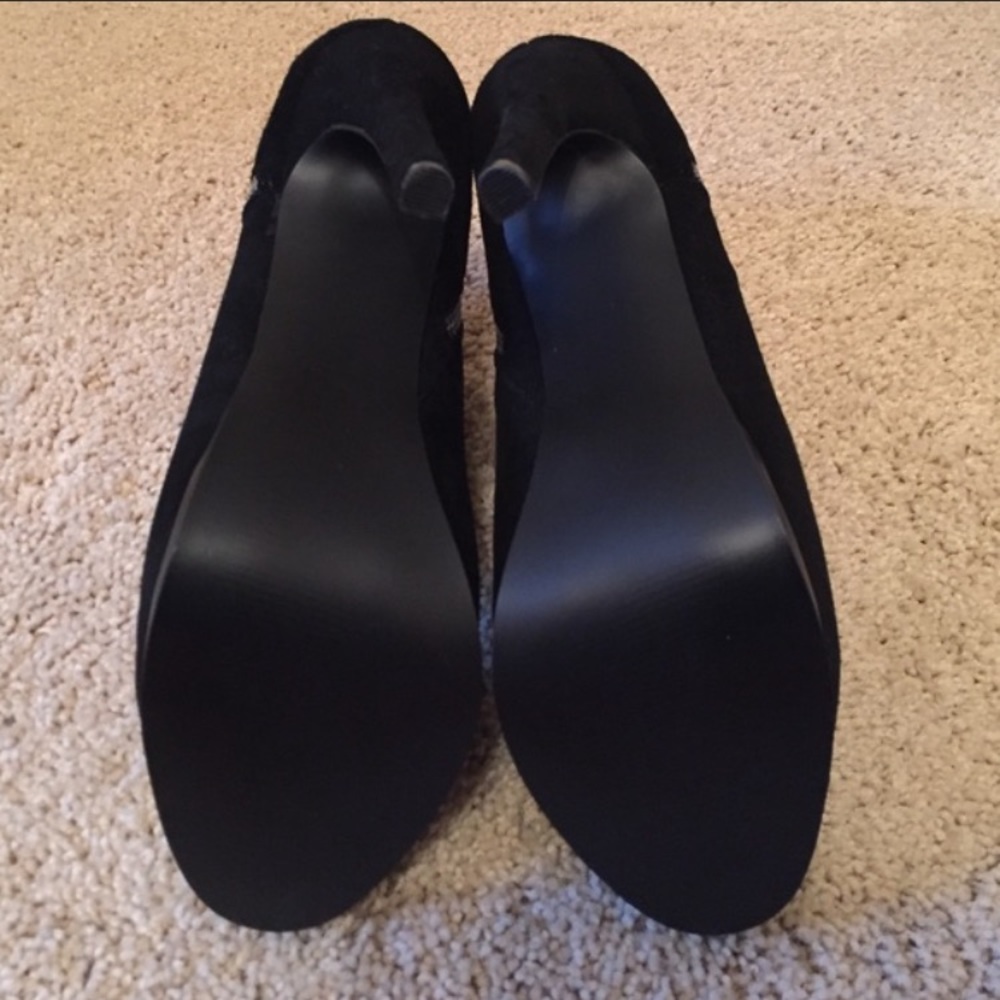 Steve Madden Showie black silver zipper ankle boot - Picture 4 of 4